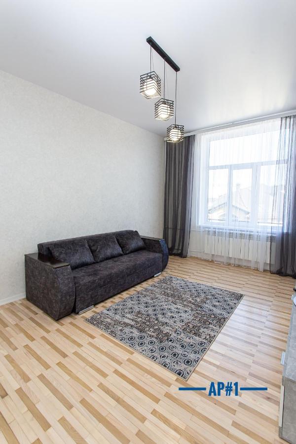Центр Просторі Апартаменти, Поруч Площа Ternopil Exterior foto